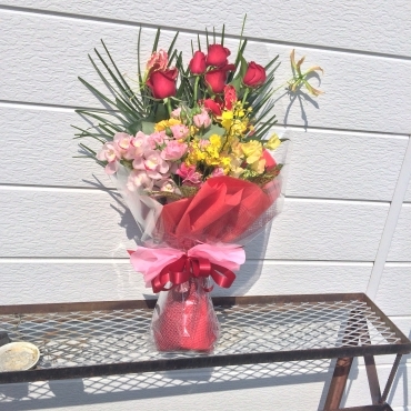 「新花園」　（鹿児島県阿久根市）の花屋店舗写真4